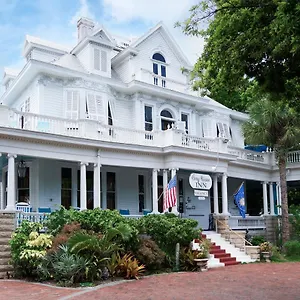 3* Bed & Breakfast Amsterdam's Curry Mansion