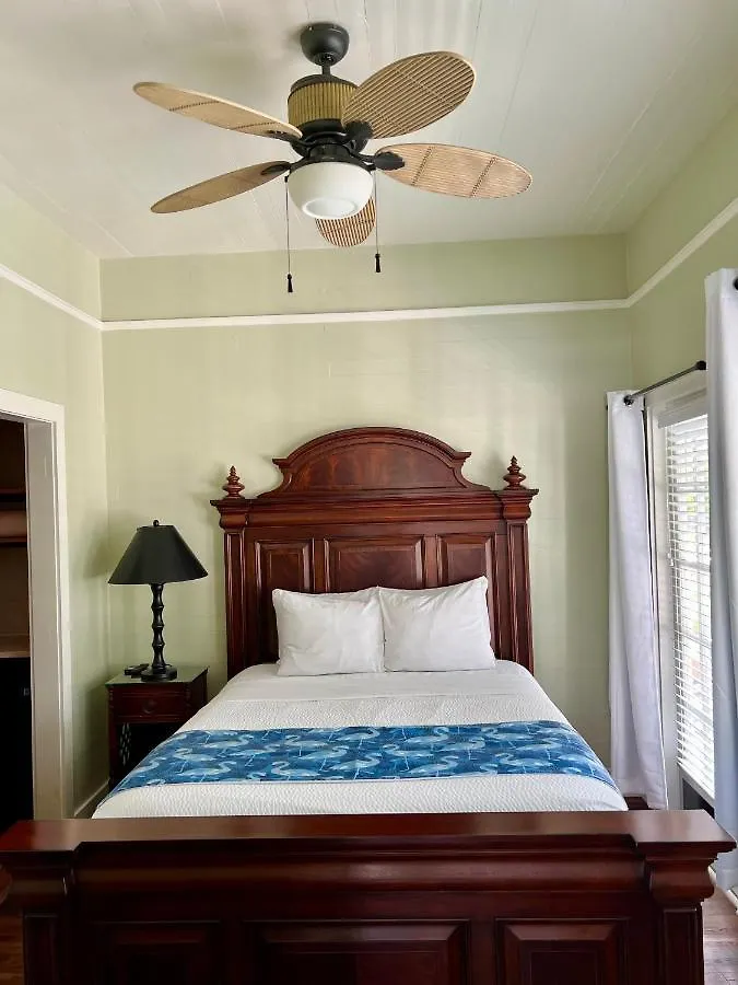 The Porch On Frances Inn - Adults Exclusive Key West