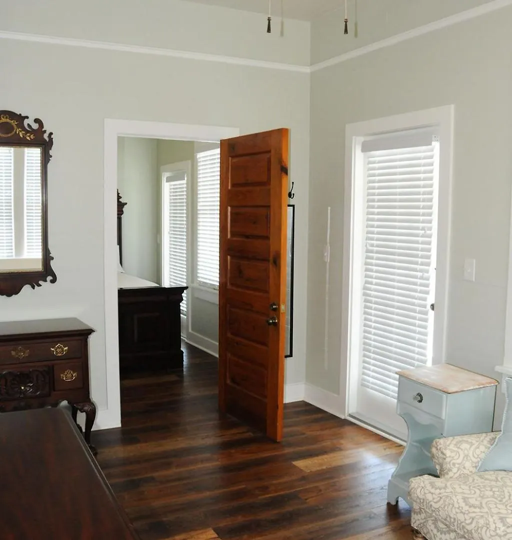 The Porch On Frances Inn - Adults Exclusive Key West