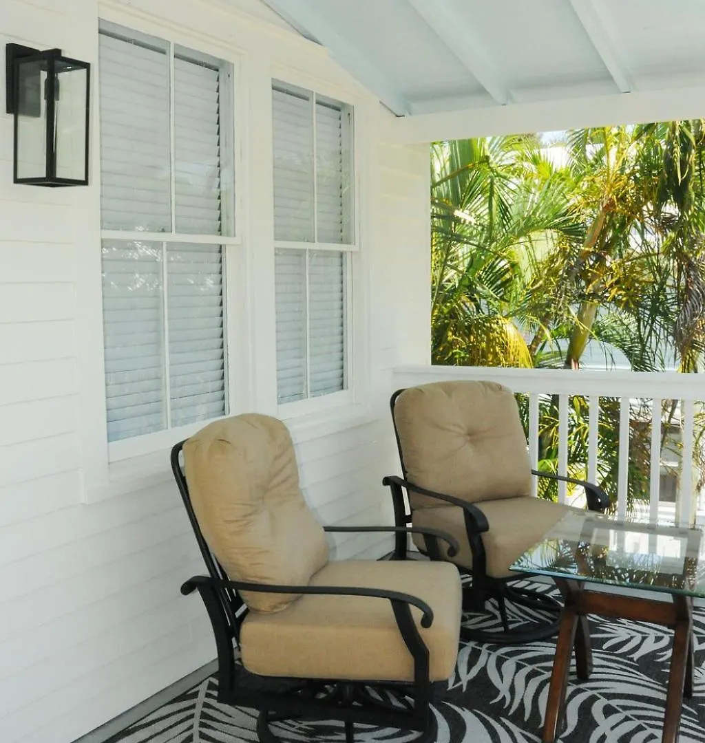 The Porch On Frances Inn - Adults Exclusive Key West